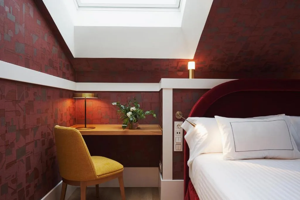 Quarto com 2 camas individuais - Sótão — Intelier Villa Katalina