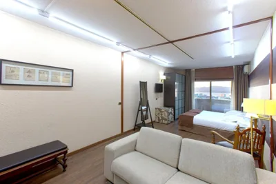 Ipanema Hotel by gaiarooms — 写真 7