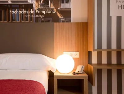 IRAIPE Pamplona Hostal Auto Check-in — foto 11