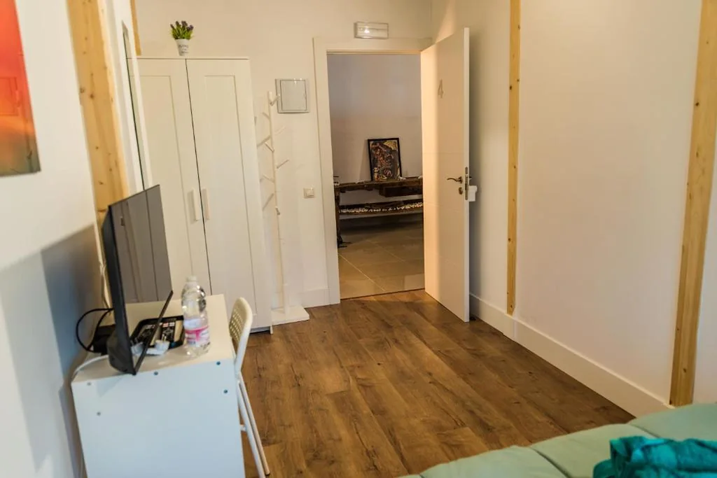 Habitación Doble con baño privado — Isabel Guest House