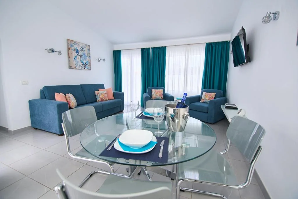 Villa mit 1 Schlafzimmer — Island Village