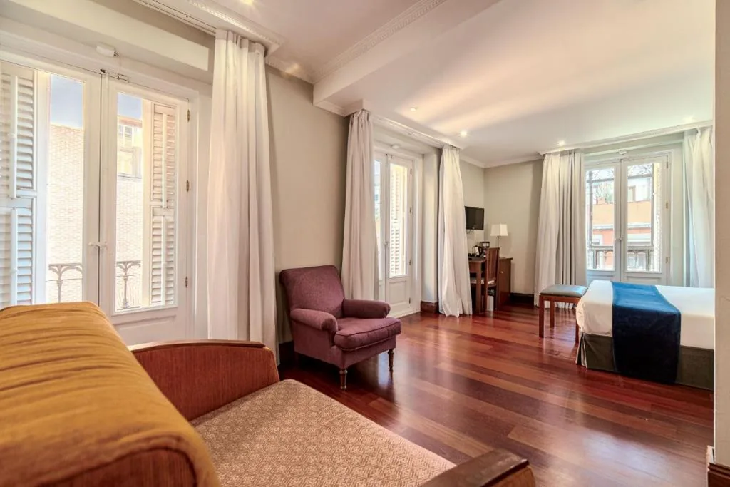 Habitación Doble Premium - 1 o 2 camas — ITC Infantas by Soho Boutique