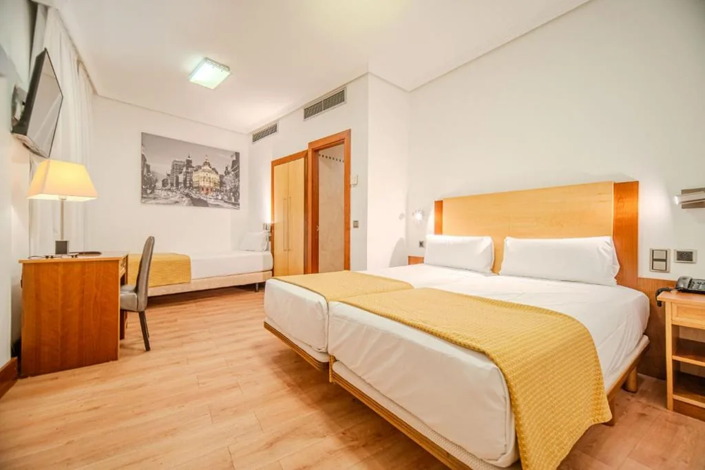 Habitación Triple — ITC Mora anteriormente ITC Mora by Soho Boutique