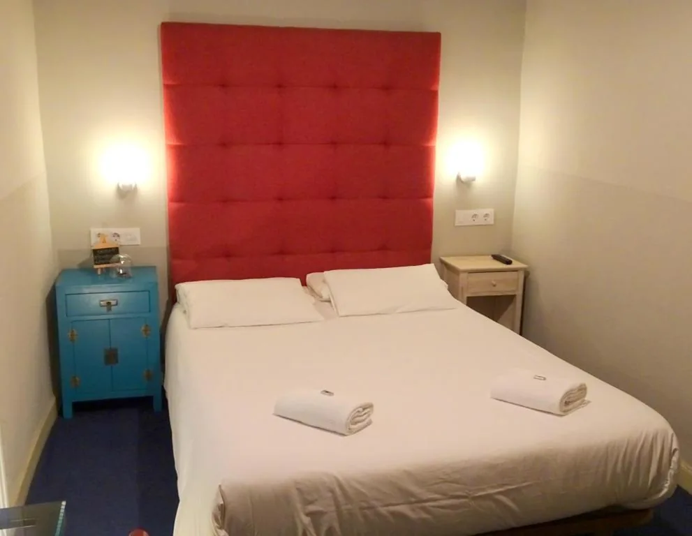 Habitación Doble Pequeña — Iturrienea Ostatua
