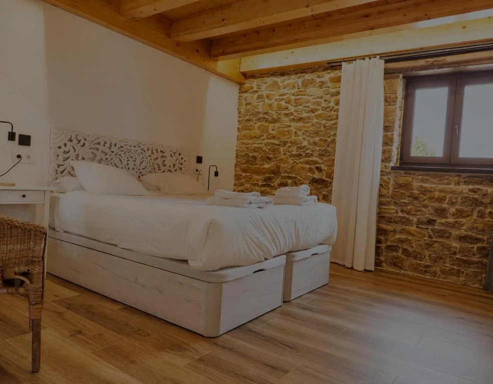 Habitación Doble — IZARBE Hotel Rural