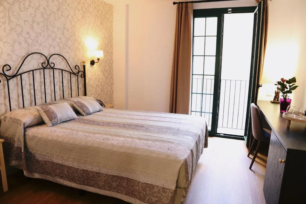 Doppelzimmer — Jardi de Pedra