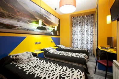 JC Rooms Santa Ana — foto 2