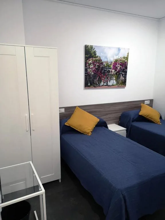 Standard-Doppelzimmer mit 2 Betten — Josefina Bed & Breakfast