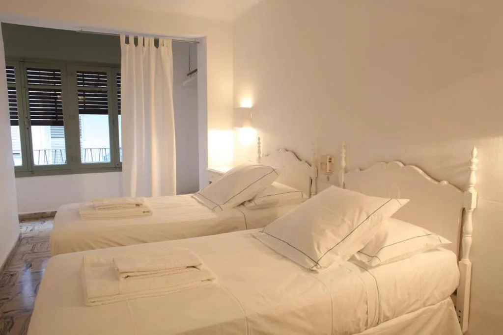 Juanita Hostal