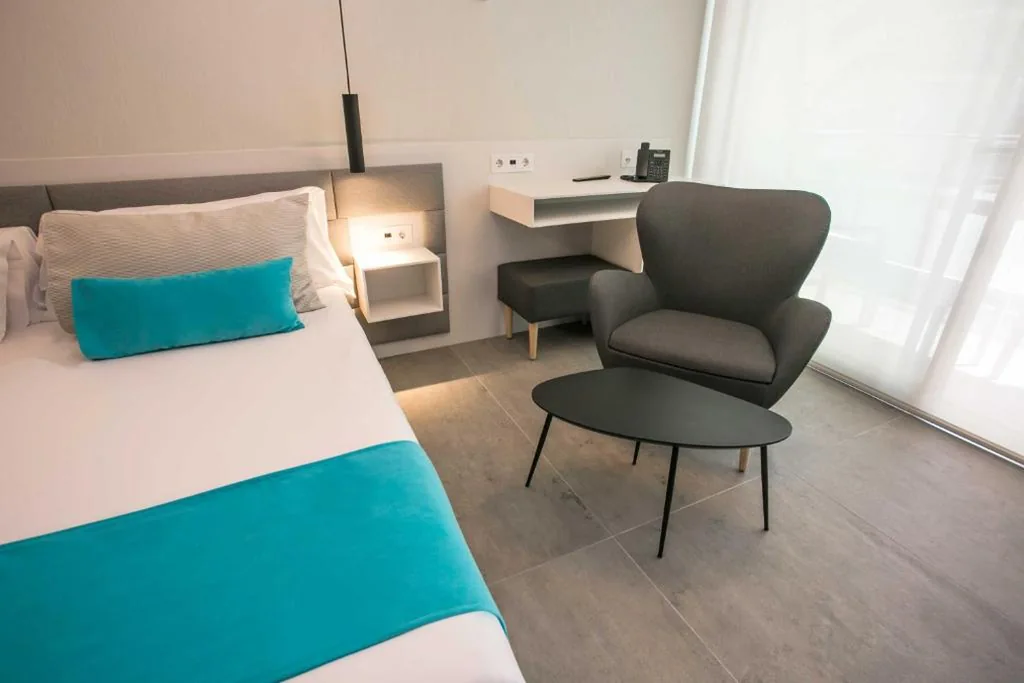 スーペリアダブルルーム — KAKTUS Hotel Kaktus Playa