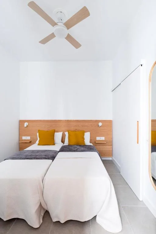 Tweepersoonskamer met 2 Bedden — Kalma alojamientos