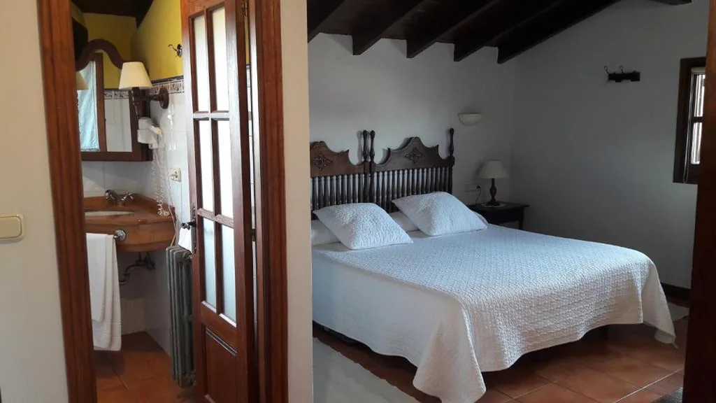 Habitación Doble — Kanpoeder - Adults Only