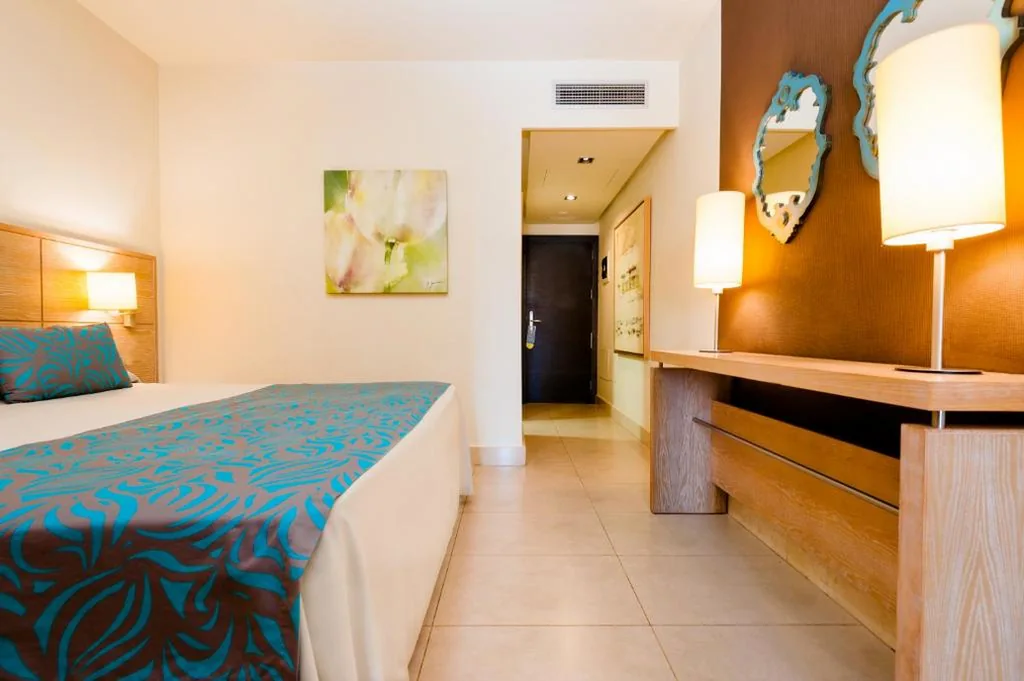 Suite Junior avec vue sur la montagne (1 adulte) — Kn Hotel Arenas del Mar Adults Only
