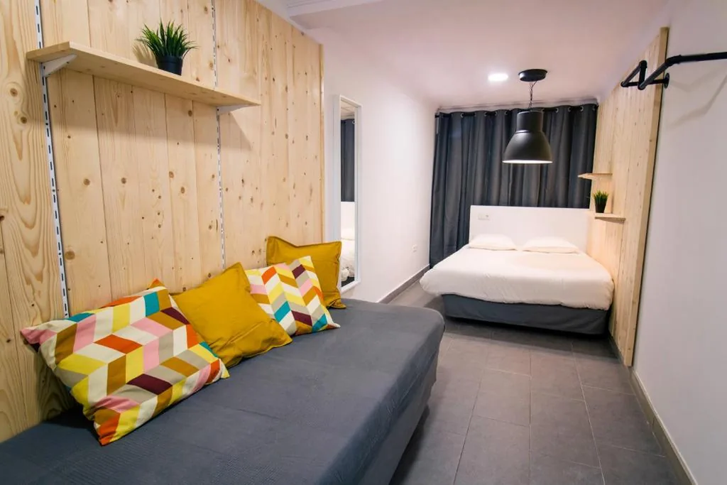Chambre familiale avec salle de bains commune — Koala Hostel