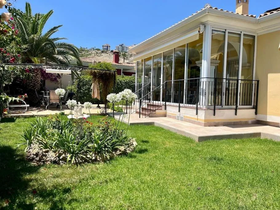 Villa con 3 camere da letto — Korean Village