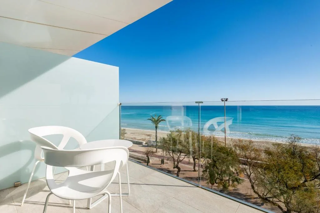 Chambre double avec vue sur la mer — Kyrat Amarac - Adults Only