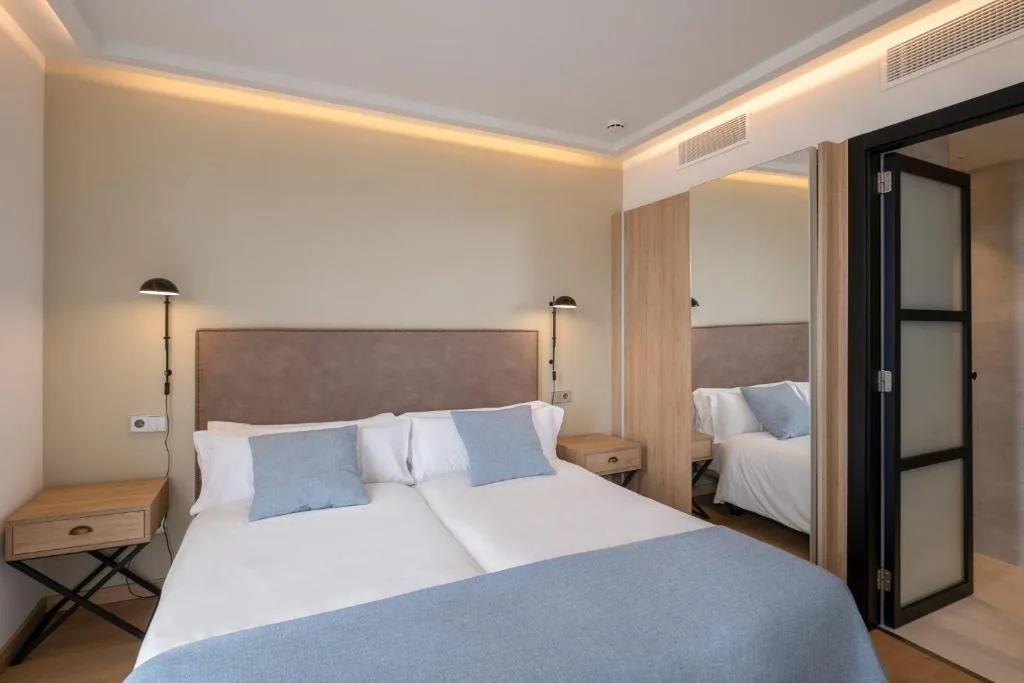 Standaard appartement met 2 slaapkamers en terras — Kyrat Amarac Suites