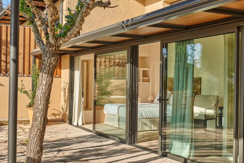 Suite Junior con patio y vistas al mar — L'Aixart Aiguablava Hotel