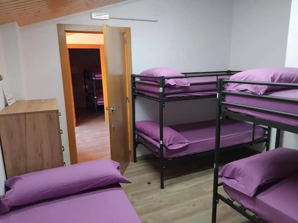 Habitación Familiar — L'alberg la rectoria de la Torra