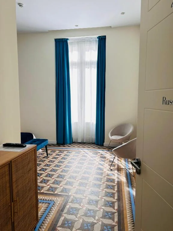 Doppelzimmer mit Balkon und Stadtblick — L'Esplai Valencia