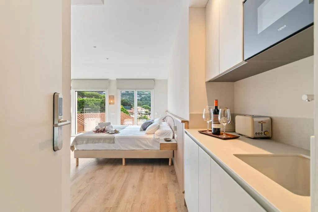 Habitación Doble Superior con vistas al mar - 2 camas — L'Hostalet de Cabrils