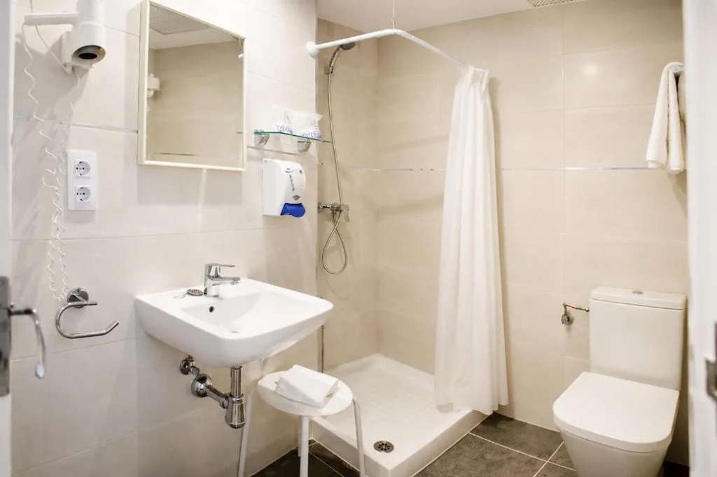 Habitación Familiar — L´Hostalet