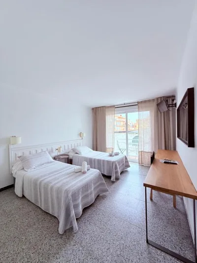L'Illa Hotel — foto 8