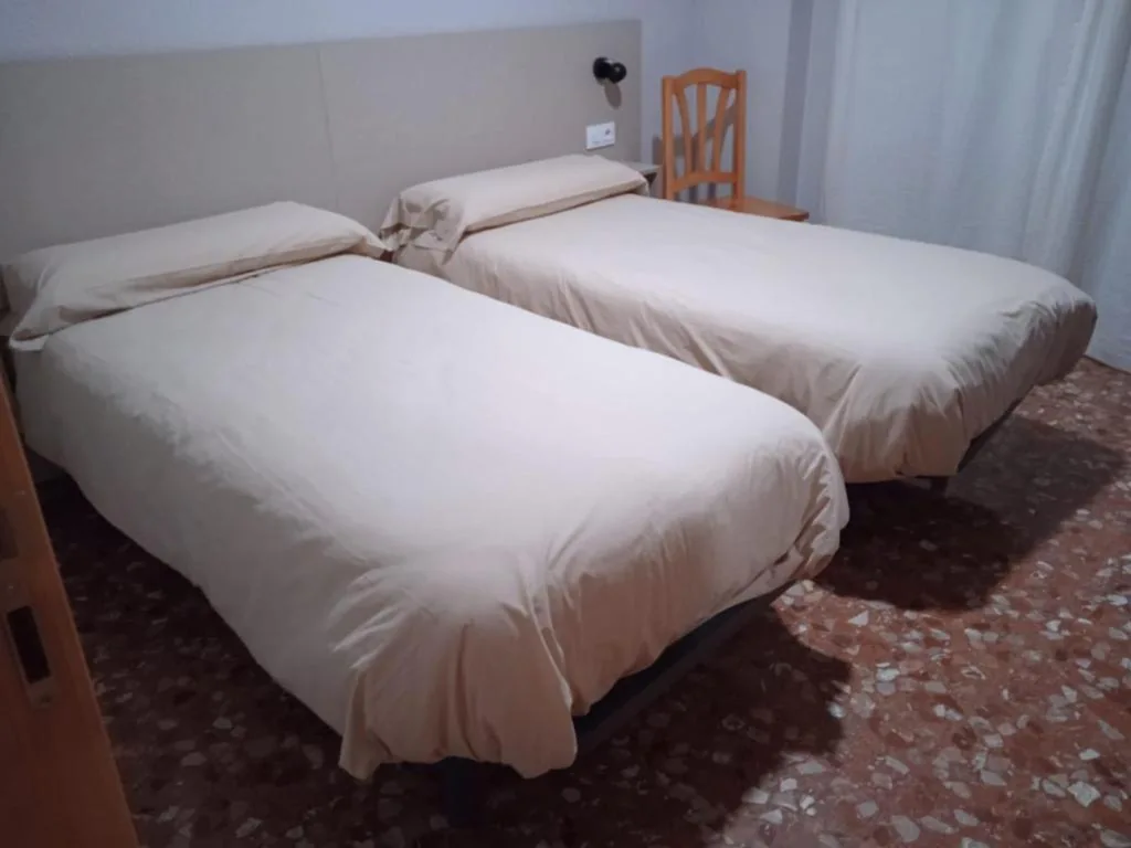 Camera Doppia con 2 Letti — L'Oncle Pere Habitacions
