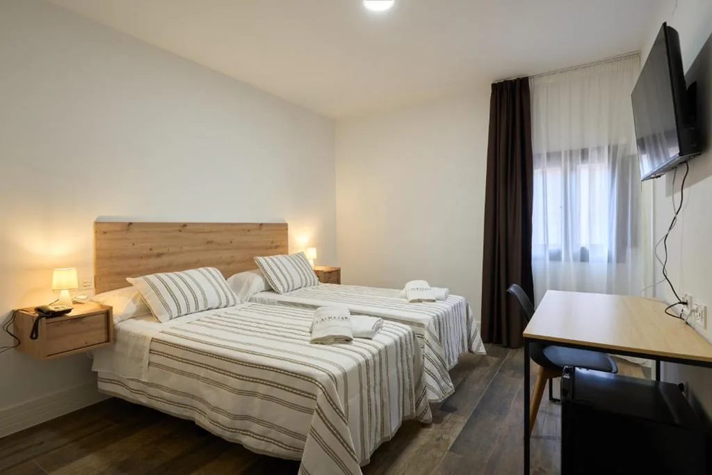 Habitación Doble - 2 camas — La Almazara del Marqués - Hospedería boutique
