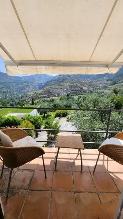 La Almunia del Valle — Foto 12