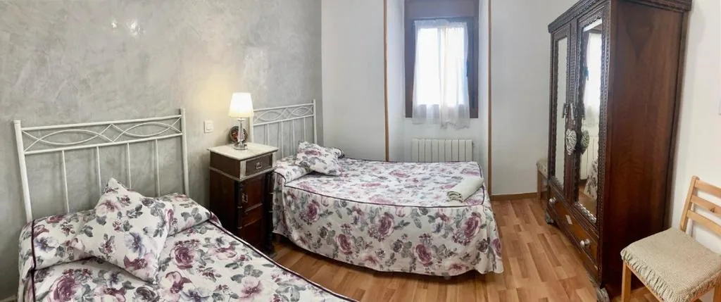 Zweibettzimmer — La Alpargateria