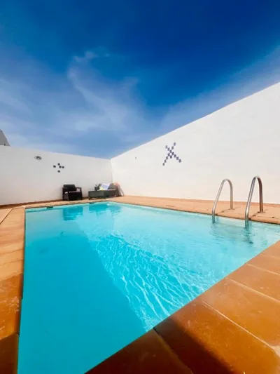 La Asomada Suite Moon Lanzarote Villa Privada 3 hab con Piscina, Jacuzzi y Vistas al Mar y Fuerteventura — foto 4