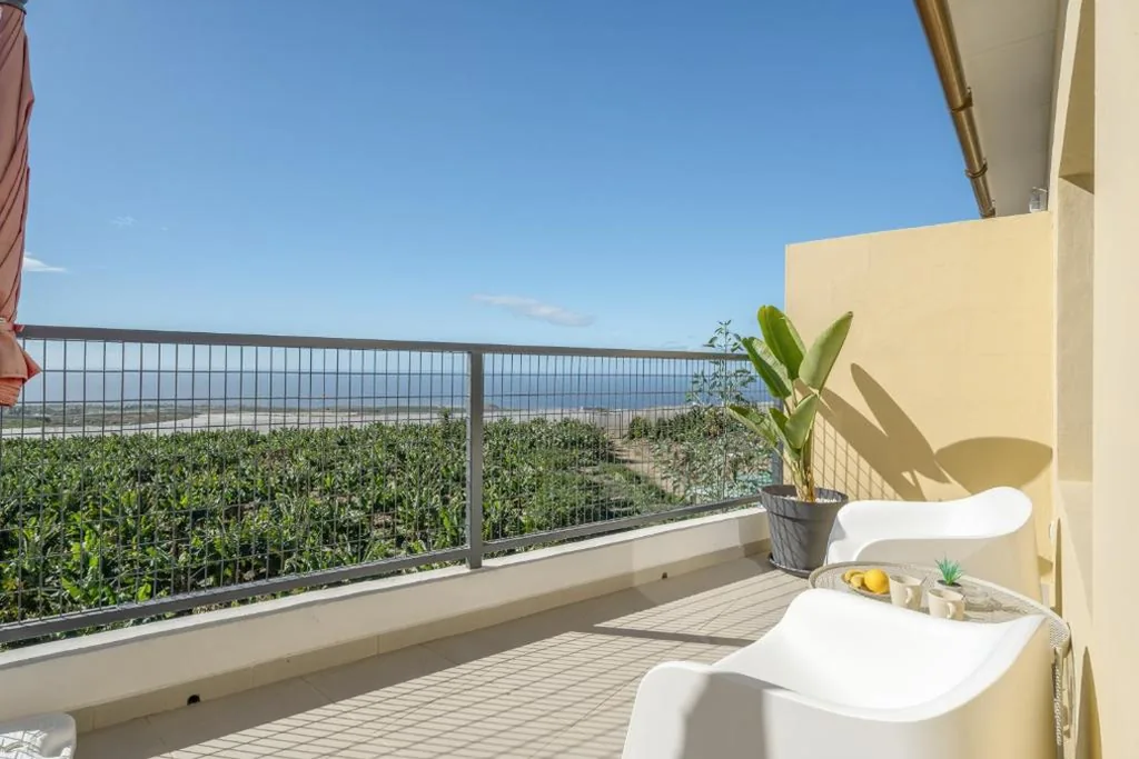 Appartamento monolocale con vista sul mare — La Atalaya