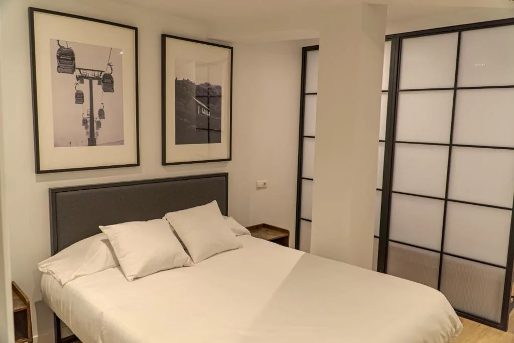 Premium-Vierbettzimmer — La Borda del Gato Rafa