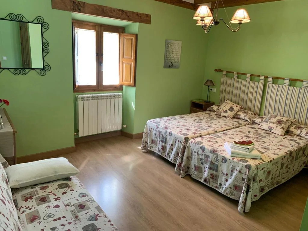 Double Room - 2 Beds — La Cabala de Ibeas