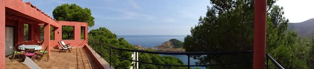Casa de 4 dormitorios — La Caleta