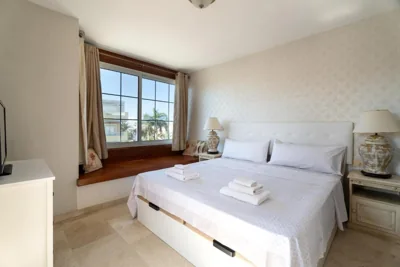 La Caleta Luxury Seaside Villa with 3 Bedrooms and Private Pool — foto 12
