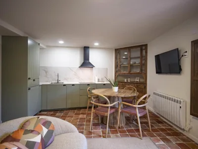 LA CASA AMARILLA APARTAMENTO BRONCHALES — foto 4