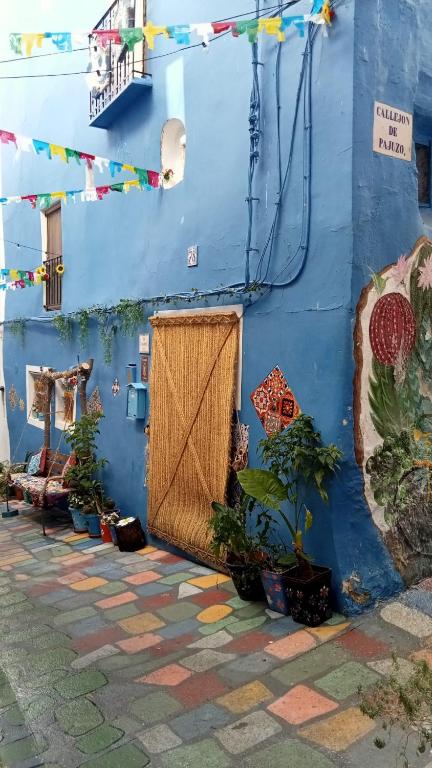 LA CASA AZUL