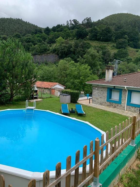 LA CASA AZUL, un oasis de calma, vistas impresionantes con PISCINA ABIERTA HASTA 5 oct