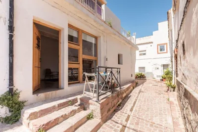 La Casa Baja — Foto 8