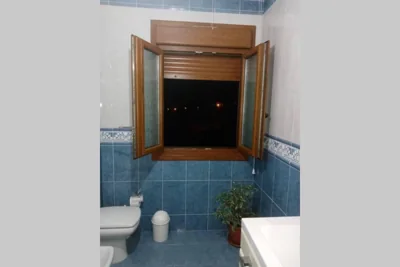 La casa de Aldán entre el mar y el bosque — foto 11