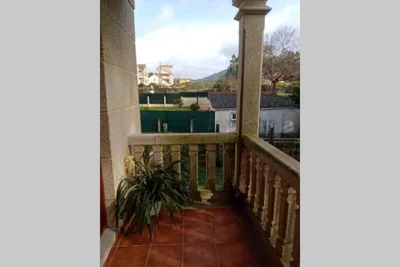 La casa de Aldán entre el mar y el bosque — foto 12