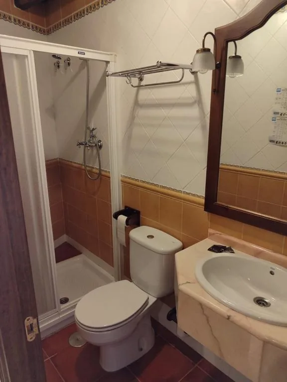 Quarto Individual com casa de banho privativa — La casa de Aza