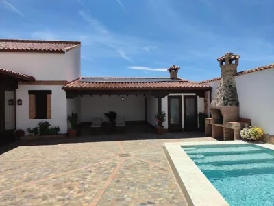 LA CASA DE ELENA — foto 6