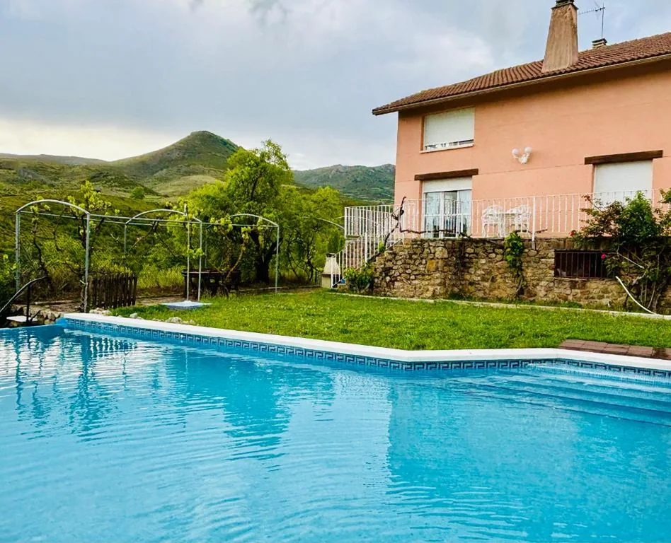 Casa unifamiliare con 3 camere da letto — La casa de Serafín y Manoli