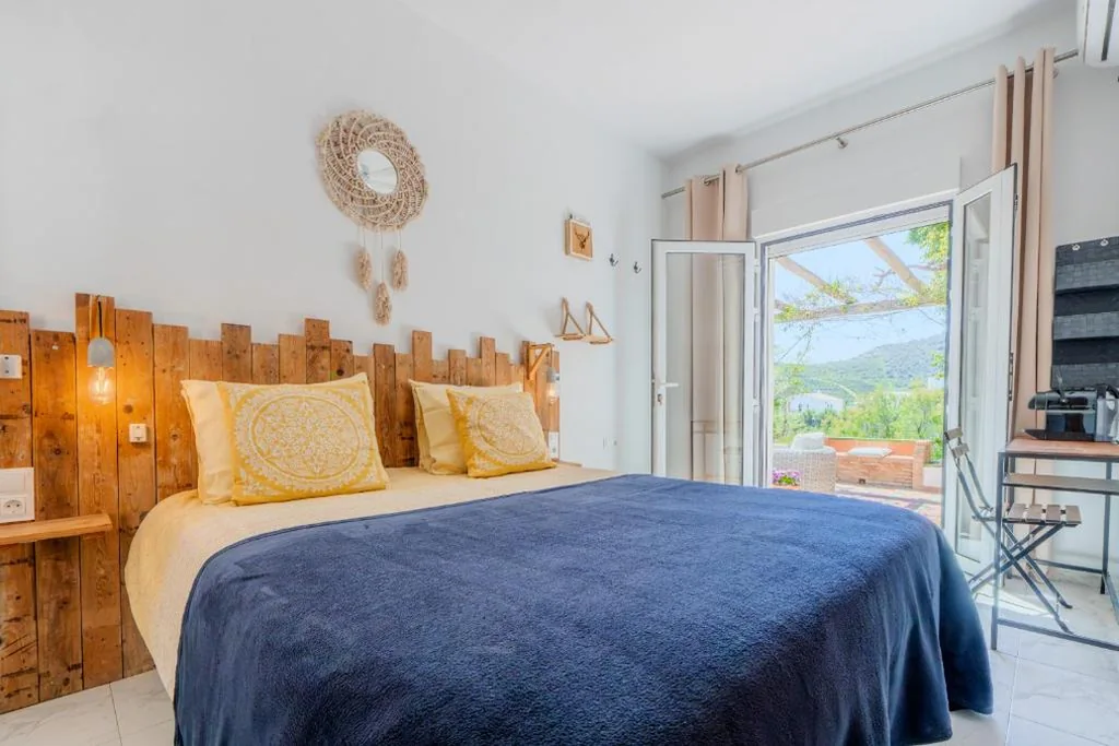 Tweepersoonskamer met eigen badkamer — La Casa del Burro