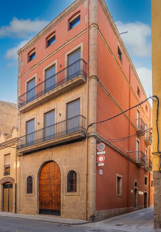 La Casa del Miracle, hostal