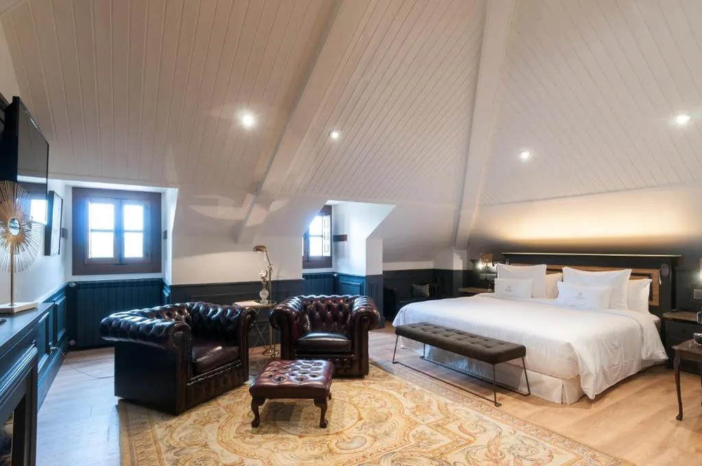Suite — La Casa del Presidente Small Luxury Hotels