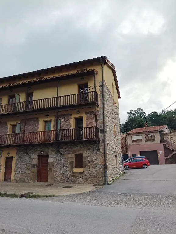 Three-Bedroom House — La Casa deMercadillo